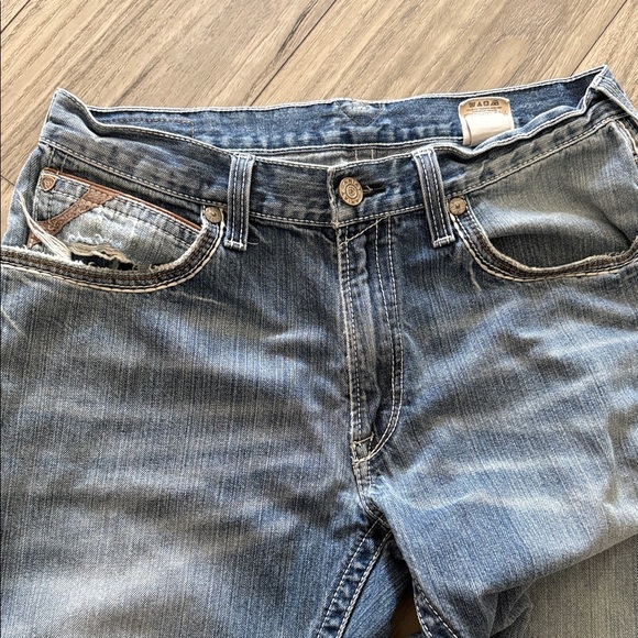 Ariat Men's Light Blue Relaxed Jeans - Picture 2 of 5